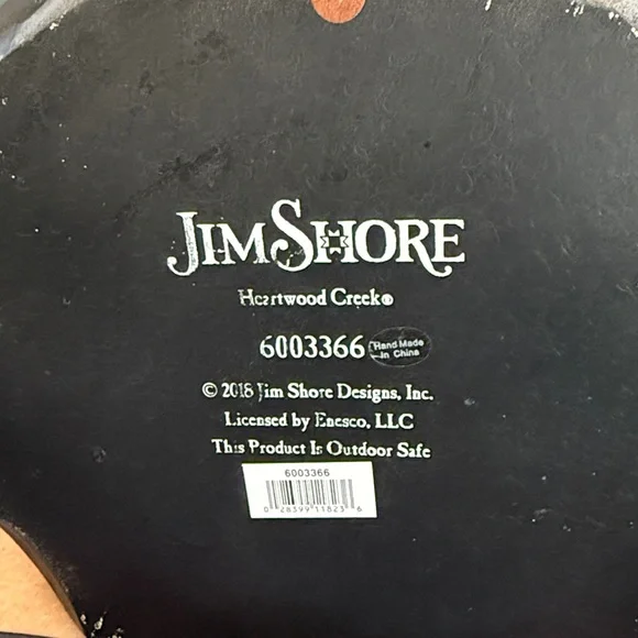 Jim Shore Heartwood Lighted Halloween Witch With Cat & Lantern 20"
Retired 2018 - Picture 11 of 11